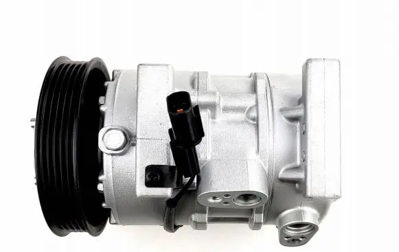 Land Rover Defender Air conditioning (A/C) compressor (pump) 977011W100 700511030