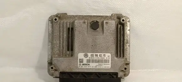 Volkswagen Caddy Engine control unit/module 03G906021PD 0281014073