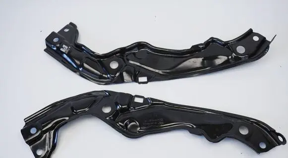 Seat Ibiza V (KJ) Headlight/headlamp mounting bracket 6F0806929E 6E0806929E 6E0806930E
