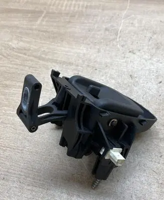 Mercedes-Benz E W211 Tailgate trunk handle 