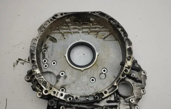 Mercedes-Benz E W213 Timing chain cover A6540106002