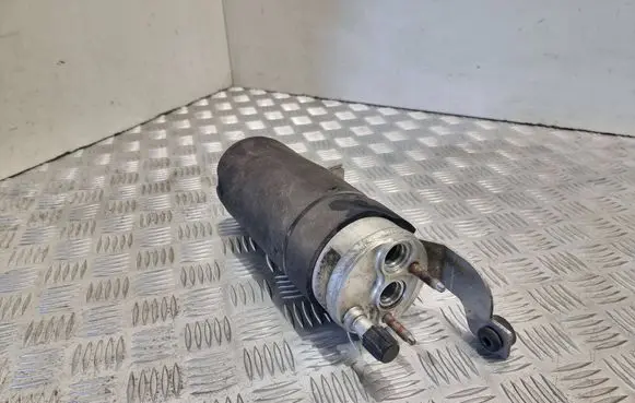 Ford Explorer Air conditioning (A/C) air dryer 