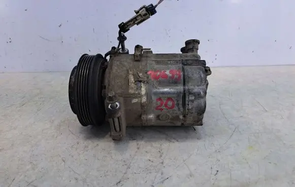 Opel Vectra C Air conditioning (A/C) compressor (pump) 