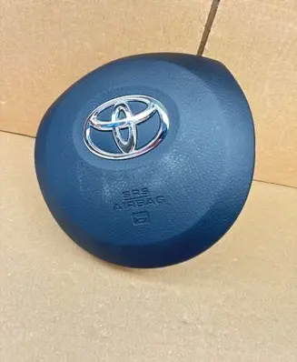 Toyota Yaris Steering wheel airbag cover 310565699B4U 040067230D 450190D420