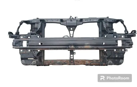 Hyundai i30 Radiator support slam panel 641012R000