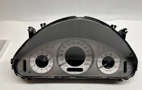 Mercedes-Benz E W211 Speedometer (instrument cluster) A2115405448