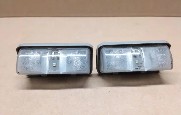 Toyota Prius (XW50) Number plate light E1313915 A045053