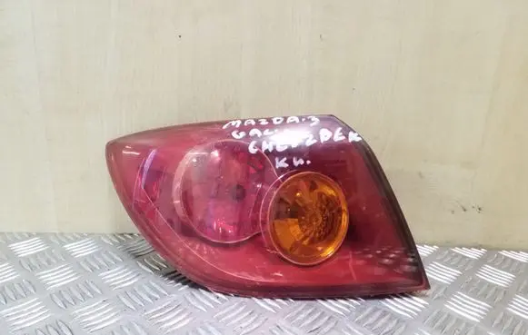 Mazda 3 I Rear/tail lights P2912