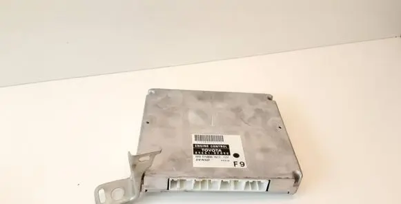 Toyota Corolla Verso AR10 Engine control unit/module 896610F090 MB1758007612