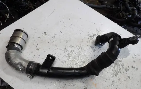 Renault Espace - Grand espace V Coolant pipe/hose 144607751R 01072019