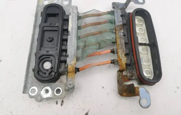 Positive wiring loom