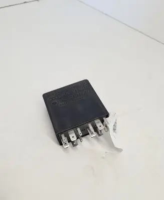 Audi A6 S6 C5 4B Other relay 4B0919471A 5KG00656805 393