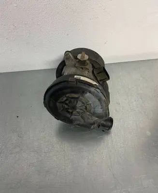 Subaru Impreza II Secondary air pump 14828AA030