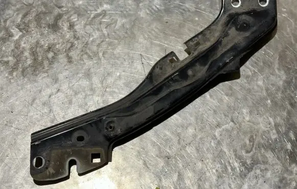 Citroen Jumpy Headlight/headlamp mounting bracket 993410