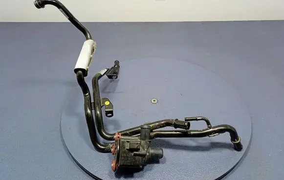 Audi Q7 4L Water pump 059121511DT