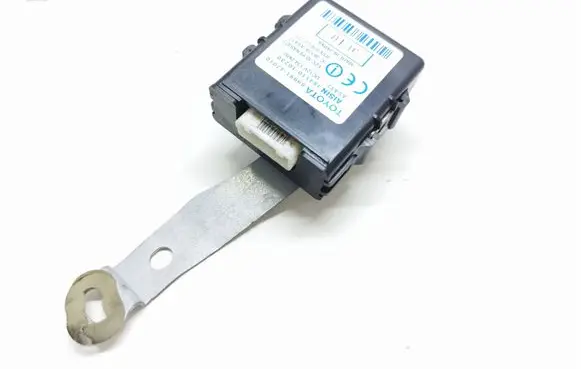 Toyota Prius (XW20) Door control unit/module 8999147010 48411010230