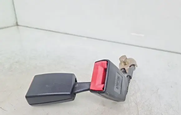 Audi A3 S3 8L Rear seatbelt buckle 8L0857739A