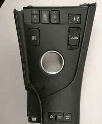 Toyota Auris E180 Other switches/knobs/shifts 5883402050