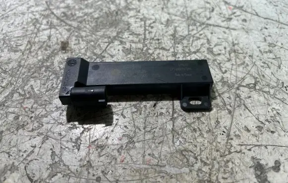 Dodge Challenger Keyless (KESSY) go control unit/module 68071978AA 64469T