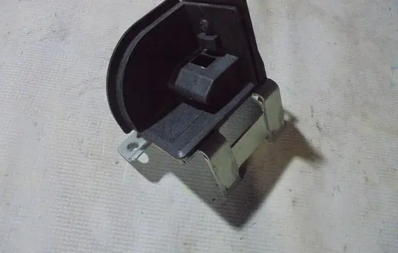 BMW X3 F25 Parcel shelf load cover mount bracket 9168473