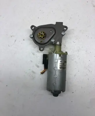 Volkswagen Phaeton Seat adjustment motor 0130002582
