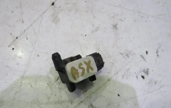 Mitsubishi ASX Airbag deployment crash/impact sensor 8651A116