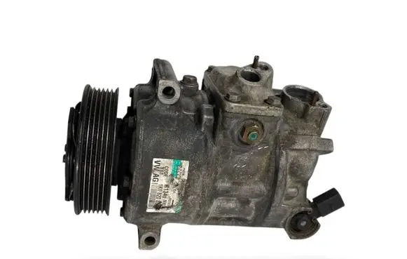 Volkswagen PASSAT B6 Air conditioning (A/C) compressor (pump) 1K0820859F 1K0820883