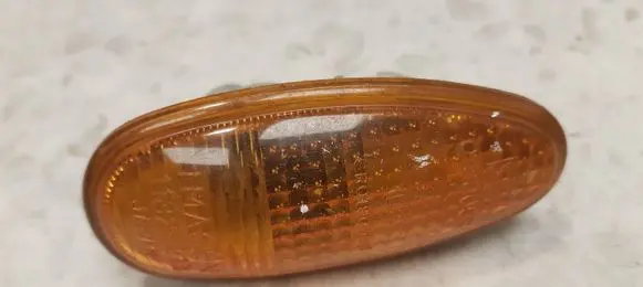 Mitsubishi Pajero Sport I Front fender indicator light 6R0190093 1132213
