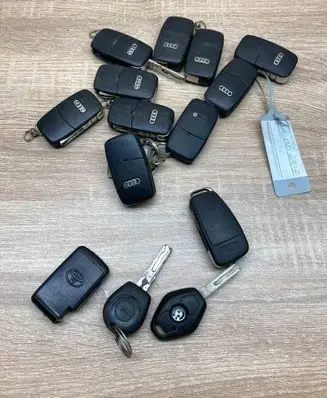 Audi A6 S6 C6 4F Ignition key/card AudiKey