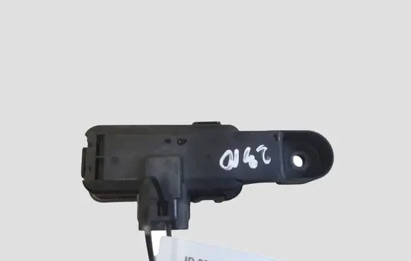 Jaguar XF X250 Air quality sensor 0136500010