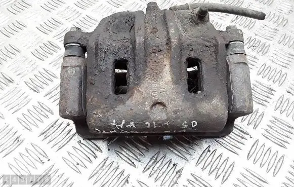 KIA Sorento Front brake caliper