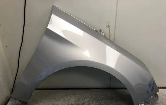 Ford S-MAX Fender EM2BR16072AABILI EM2BR16072AA