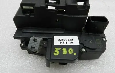 Chevrolet Captiva Front door lock 94551316