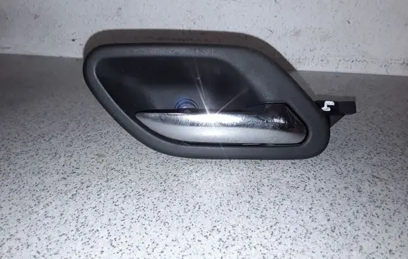 BMW 5 E39 Rear door interior handle 8125514