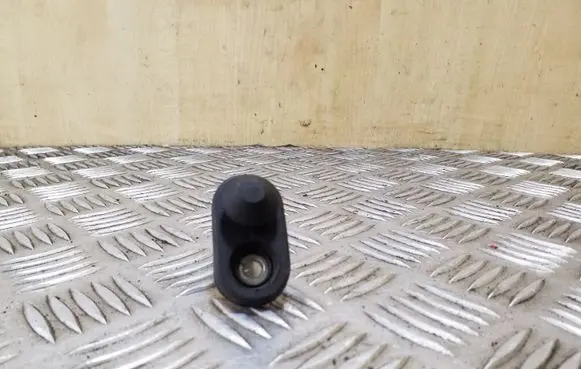 Toyota Avensis Verso Front door sensor 