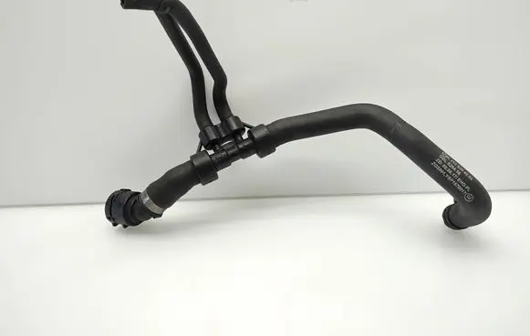Mercedes-Benz E W213 Engine coolant pipe/hose A2138304205