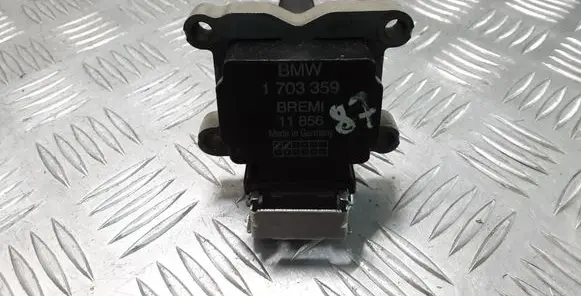 BMW 7 E38 High voltage ignition coil 1703359