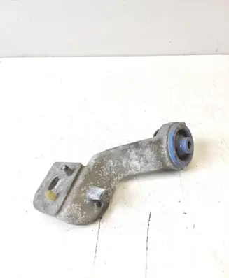 Peugeot 308 Radiator mount bracket 