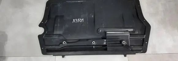 Volkswagen Passat Alltrack Engine splash shield/under tray 3AA825901D