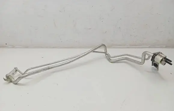 Jeep Grand Cherokee Air conditioning (A/C) pipe/hose 68106080AB