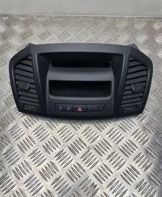 Opel Insignia A Dash center air vent grill 13274792 495050031