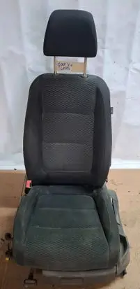 Volkswagen Golf V Front driver seat 70-10-ATS