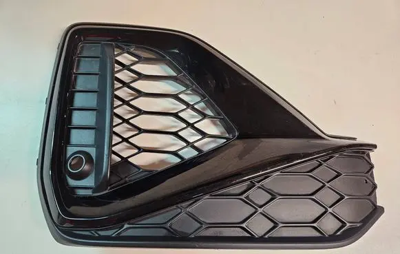Audi SQ2 GA Front fog light trim/grill 81A807682Q