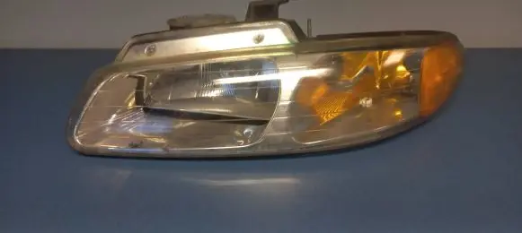 Chrysler Voyager Headlight/headlamp 203164B