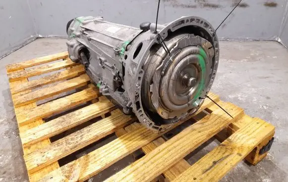 Mercedes-Benz C W204 Automatic gearbox 2042708000 2042704105
