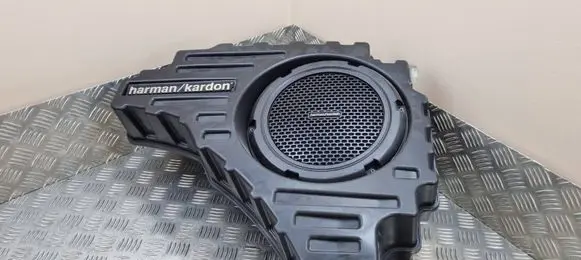 Jeep Grand Cherokee Subwoofer speaker 2750000601B