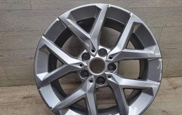 BMW X1 U11 R17 alloy rim 6898299