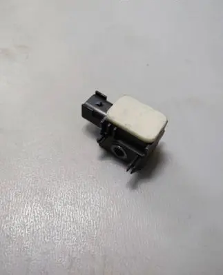 Hyundai Santa Fe Airbag deployment crash/impact sensor 95920-28000 09070105 SA320080000