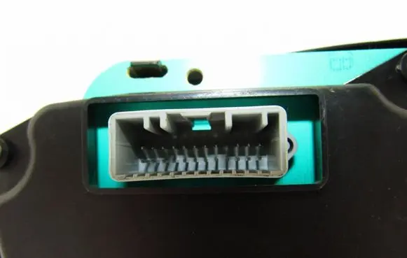 Dacia Sandero Speedometer (instrument cluster) 216774992