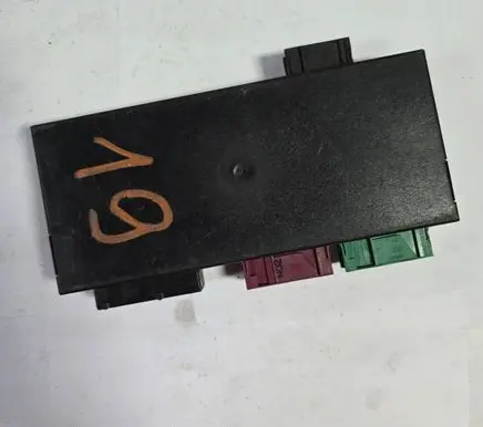 BMW 3 E36 Door central lock control unit/module 61358387529 HW15SW16 101809